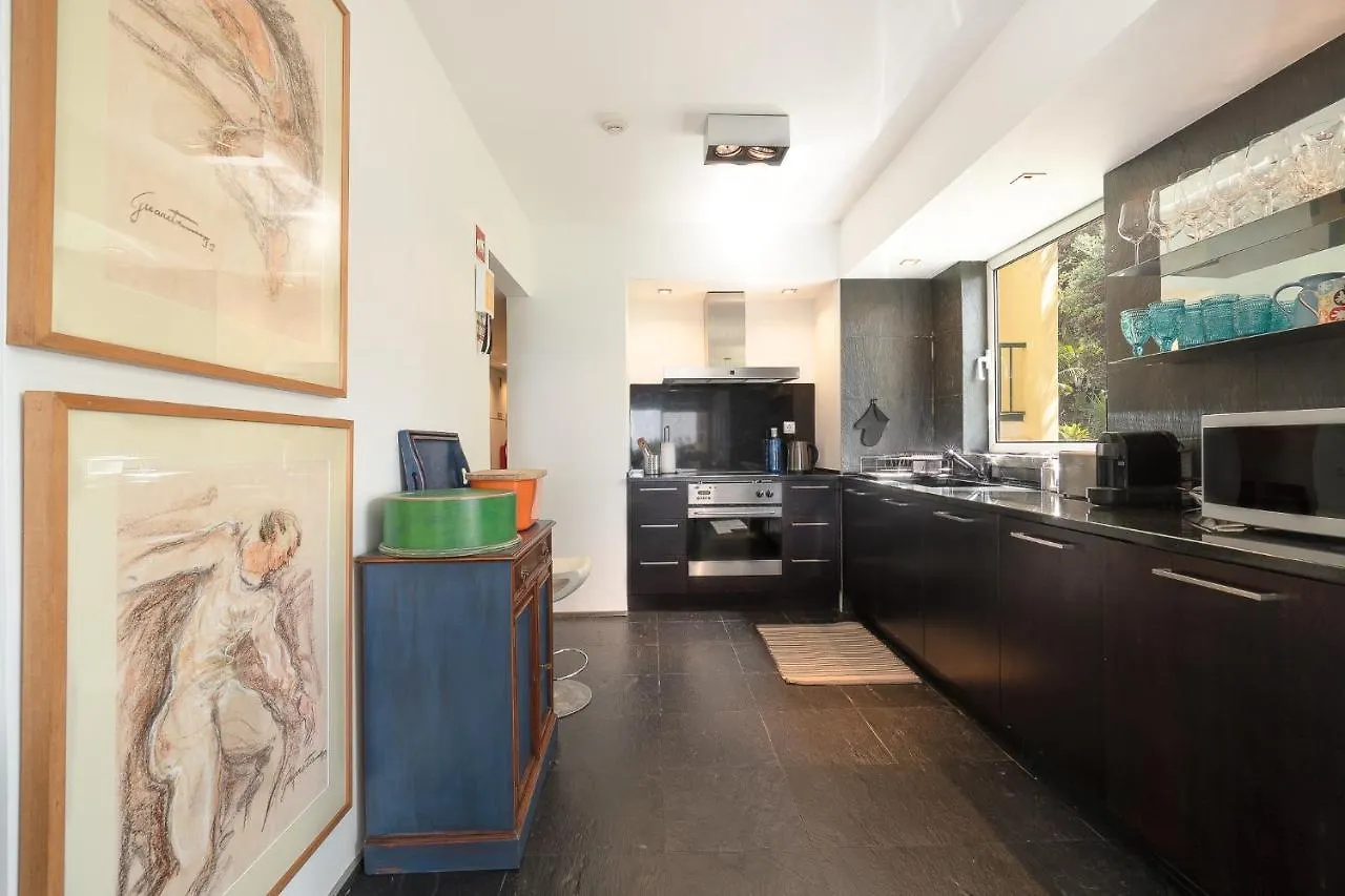 By The Atlantic Apartments 3-Bedroom Funchal