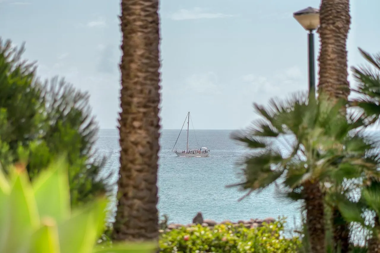 By The Atlantic Apartments 3-Bedroom Funchal