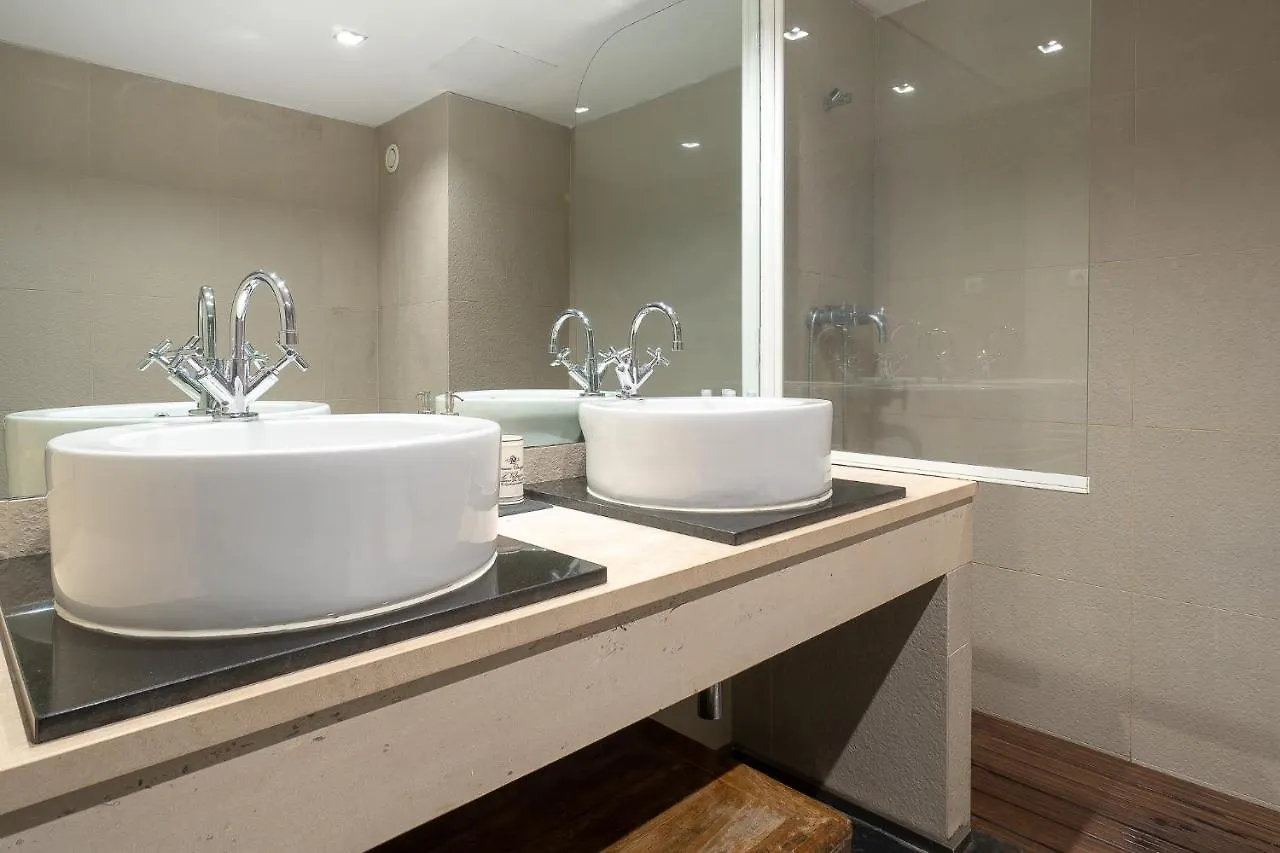 By The Atlantic Apartments 3-Bedroom Funchal   Funchal (Madeira)