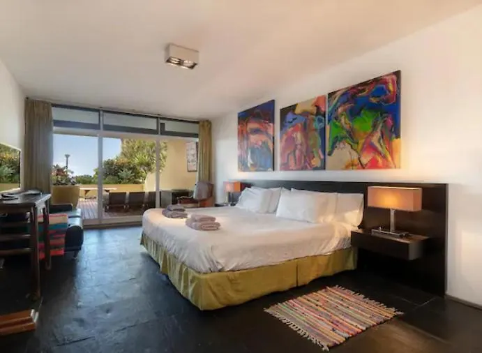 By The Atlantic Apartments 3-Bedroom Funchal  Portugal