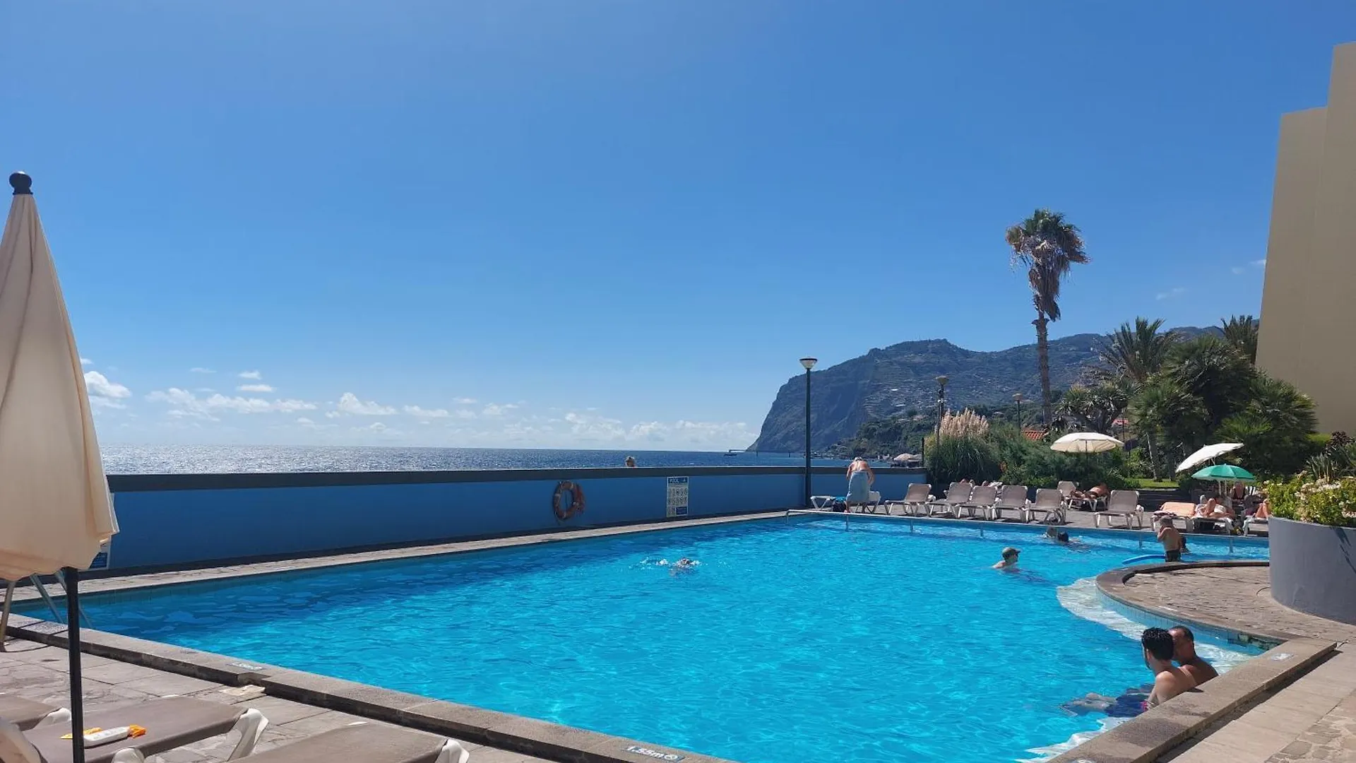 By The Atlantic Apartments 3-Bedroom Funchal